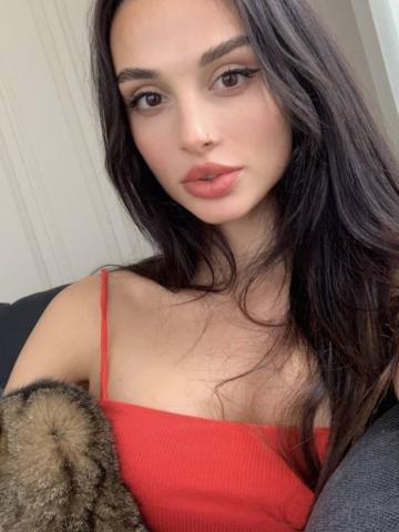 Алина